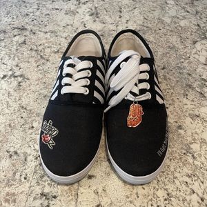 *LIMITED EDITION! Wizard of Oz themed sneakers- Women Size 8